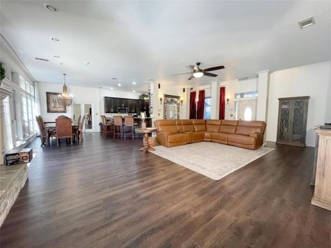 Tiny photo for 286 W Ridge Street, Decatur, TX 76234 (MLS # 21101474)