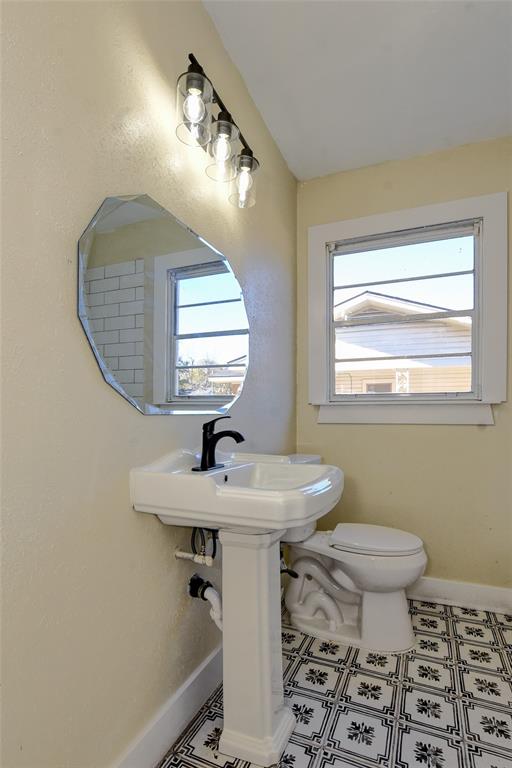 Bossier City, Louisiana 71111, United States, 3 Bedrooms Bedrooms, ,1 BathroomBathrooms,Residential,Pending,26394