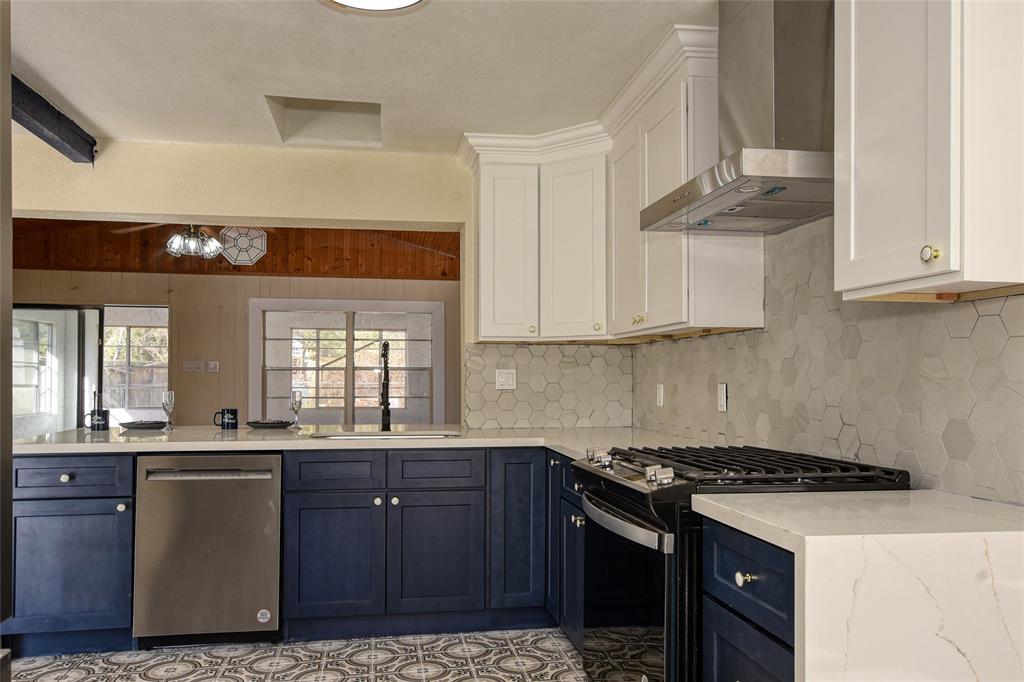 Bossier City, Louisiana 71111, United States, 3 Bedrooms Bedrooms, ,1 BathroomBathrooms,Residential,Pending,26394