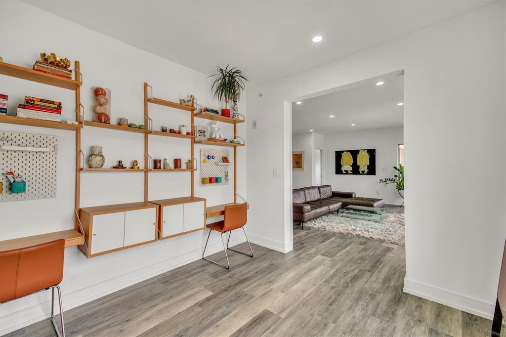 GREENWOOD FLATS CONDOMINIUMS - Residential