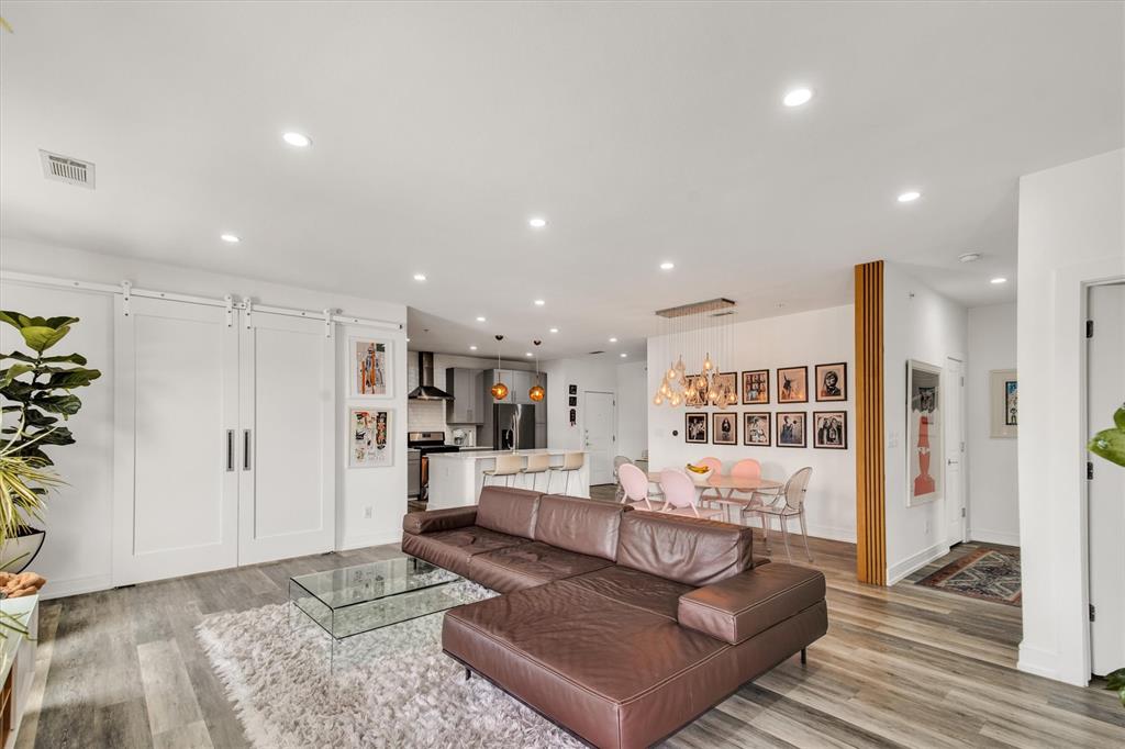 GREENWOOD FLATS CONDOMINIUMS - Residential