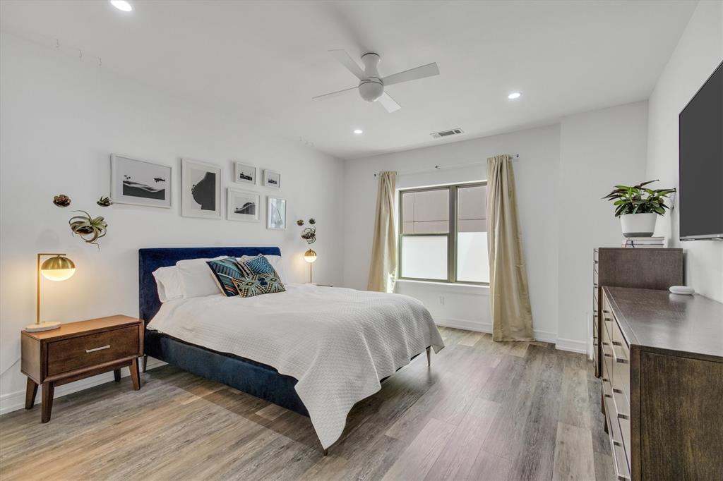 GREENWOOD FLATS CONDOMINIUMS - Residential