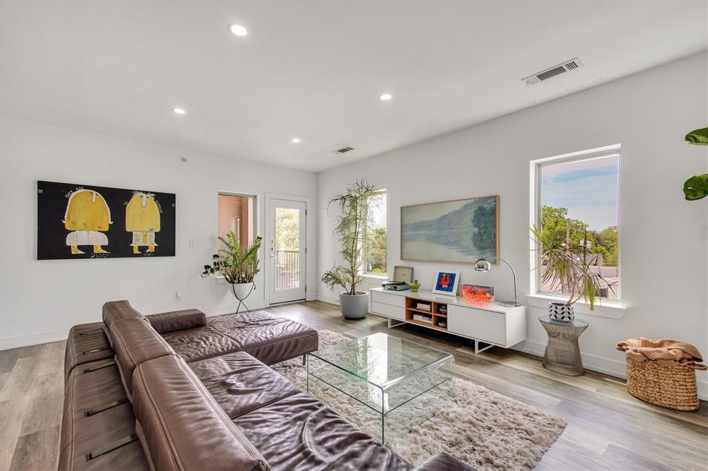 GREENWOOD FLATS CONDOMINIUMS - Residential