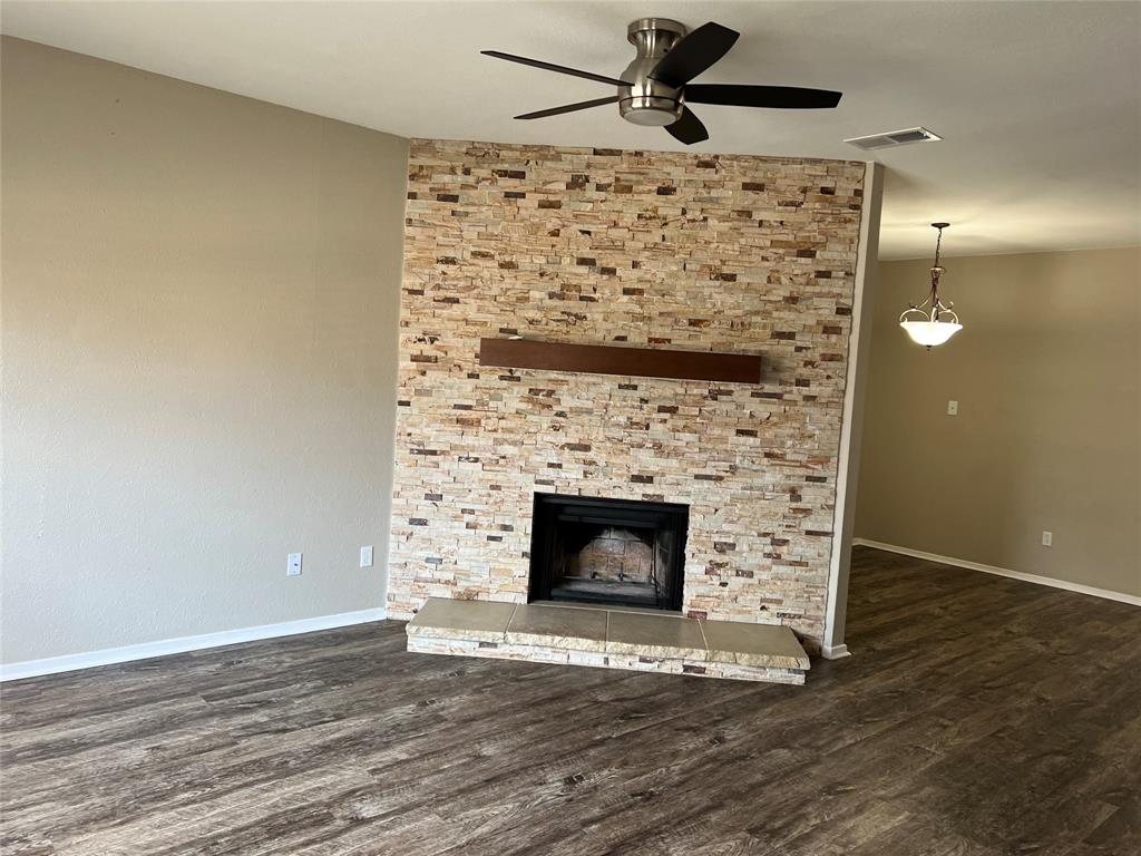 208 Samuel Boulevard 2-N