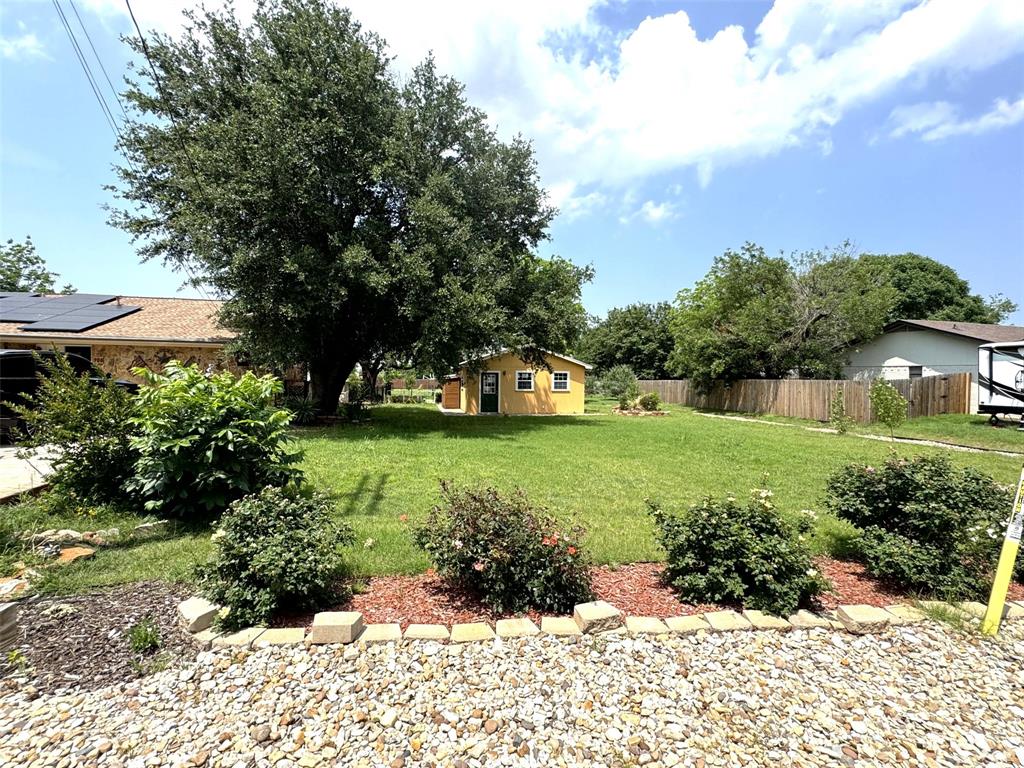206 Runaway Bay Drive