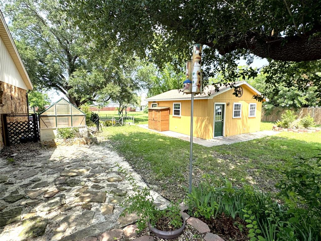 206 Runaway Bay Drive