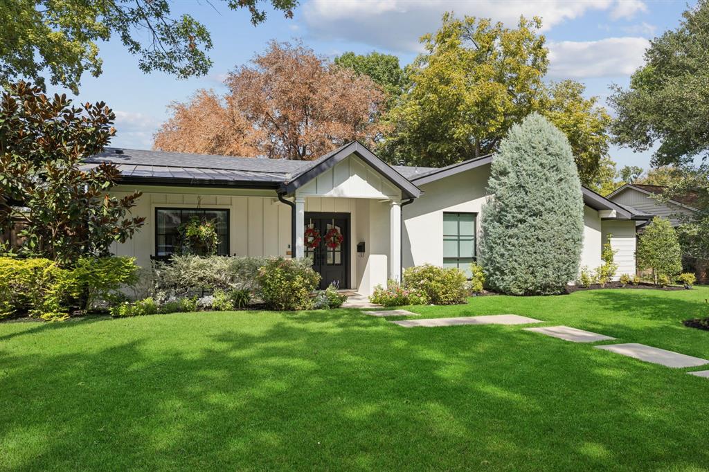 1304 Chickasaw Drive