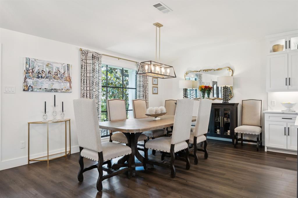 1304 Chickasaw Drive