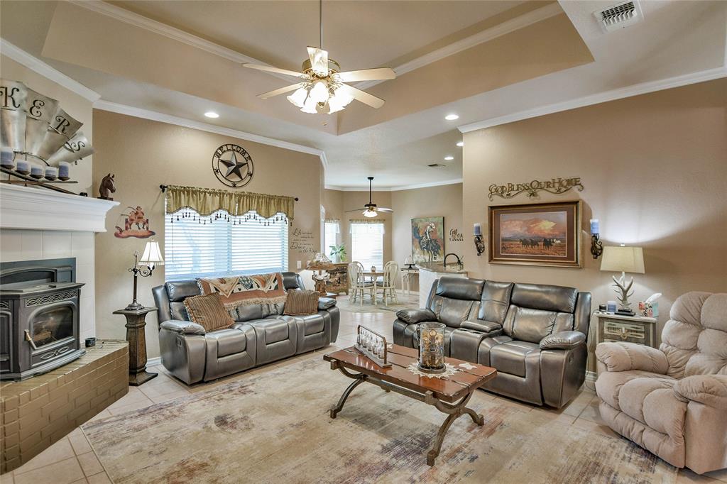 9611 Ravenswood Road