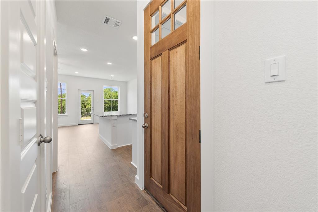 Runaway Bay - Residential Lease