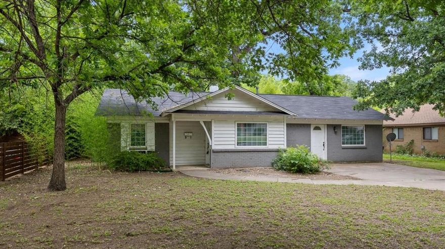 Discover a beautifully updated retreat tucked into the established and highly sought-after Sunset Heights area of Fort Worth. This inviting 3-bedroom, 2-bath home offers a flexible layout with two spacious living areas—perfect for entertaining, relaxing, or creating a dedicated home office or media space.
Set on an .22-acre lot, the property is surrounded by mature trees that provide shade, charm, and a true sense of privacy. The thoughtfully updated kitchen blends modern touches with timeless character, while windows throughout the home fill the interior with warm natural light.
Enjoy a peaceful neighborhood feel without sacrificing convenience, with quick access to major highways, shopping, dining, and everything Fort Worth has to offer. With its attractive curb appeal, functional layout, and recent updates, this home delivers exceptional value in one of the city’s most desirable locations.