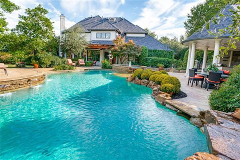 Tiny photo for 4731 N Lindhurst Avenue, Dallas, TX 75229 (MLS # 21054217)