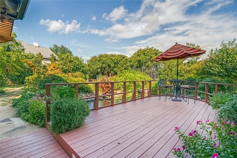 Tiny photo for 4731 N Lindhurst Avenue, Dallas, TX 75229 (MLS # 21054217)