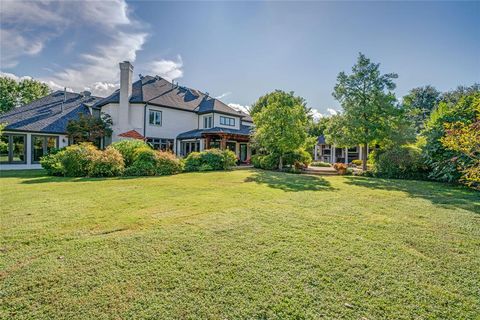 Tiny photo for 4731 N Lindhurst Avenue, Dallas, TX 75229 (MLS # 21054217)