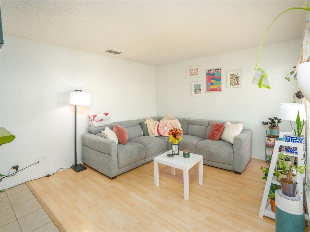 La Buea Vida - Residential