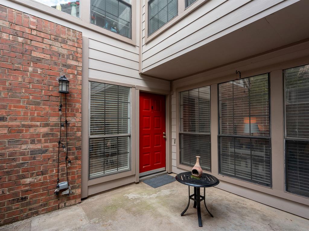 La Buea Vida - Residential