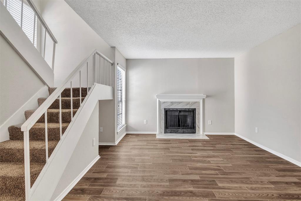 Springtree Crossing Condos - Residential