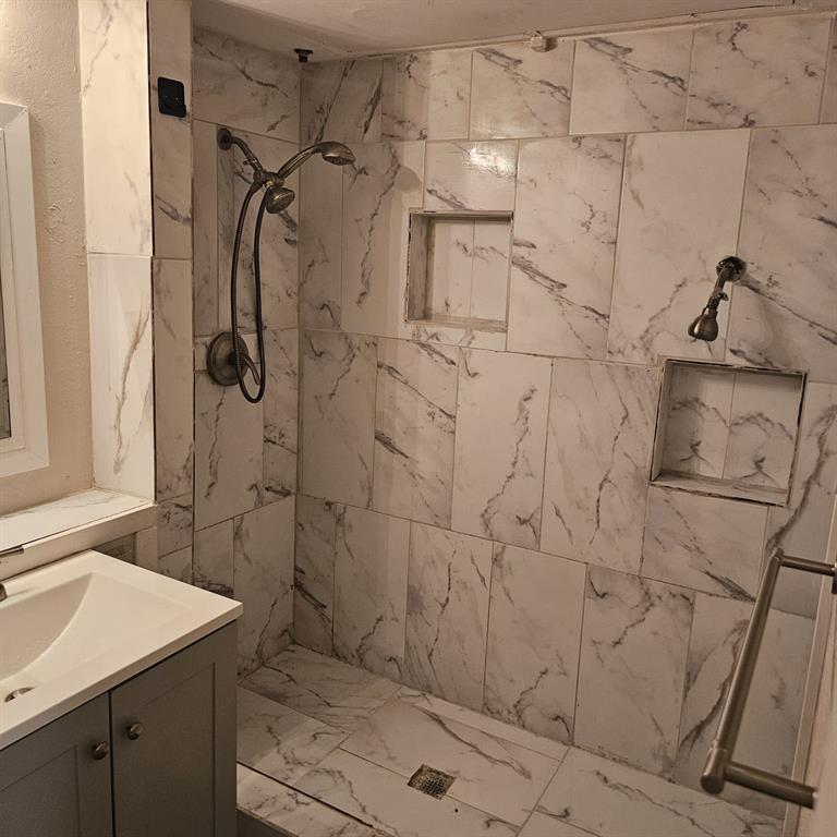 Crestbluff Condo - Residential