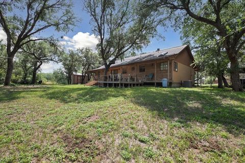 Photo of 9400 Live Oak Lane, Fort Worth, TX 76179 (MLS # 21285078)