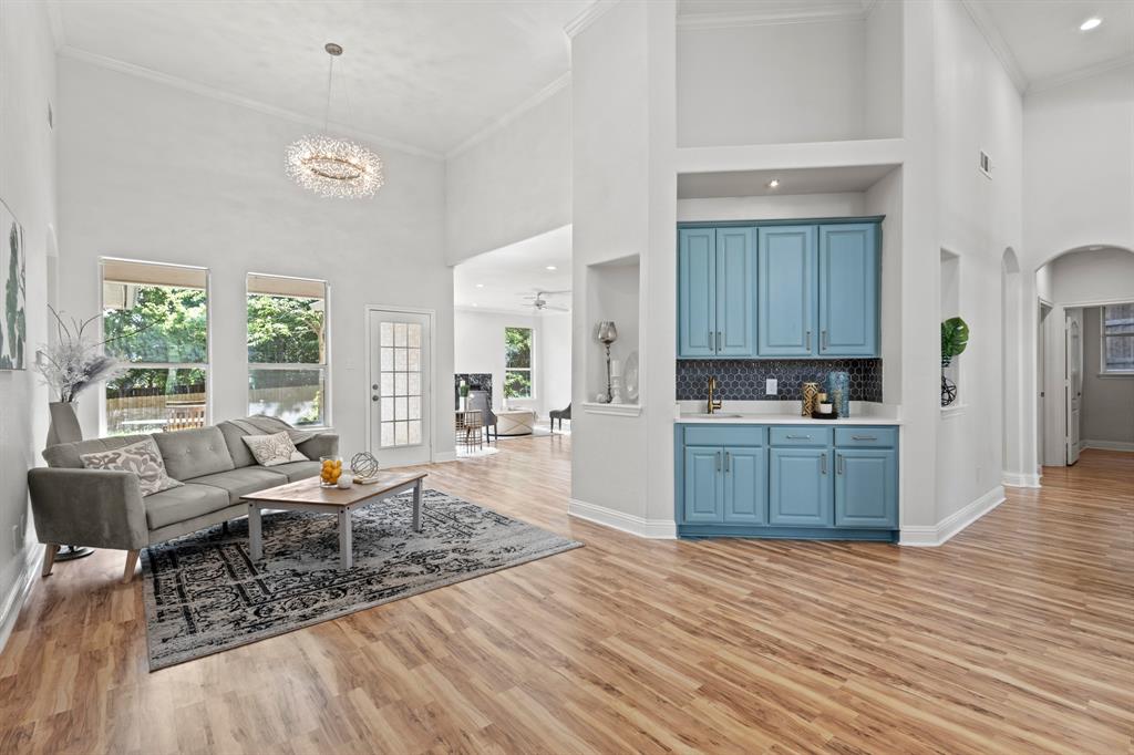 4224 Las Brisas Drive