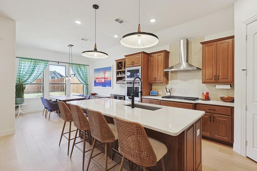 2613 Somerset Lane
