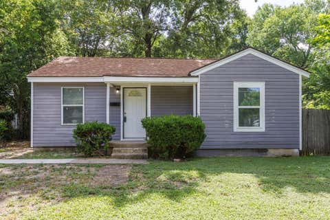 Photo of 1738 Oak Hill Circle, Dallas, TX 75217 (MLS # 21308171)