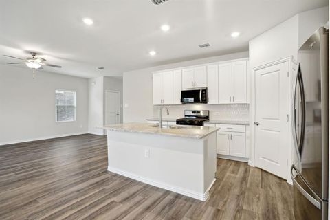 209 Greenbriar Drive Princeton TX 75071