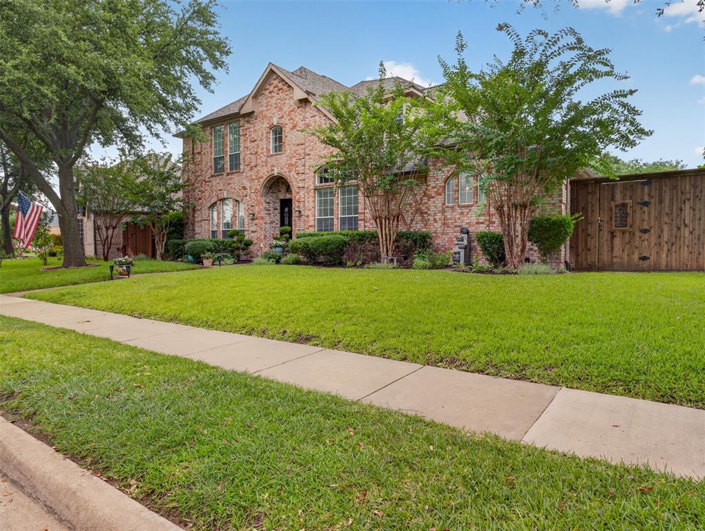 2605 Saratoga Drive