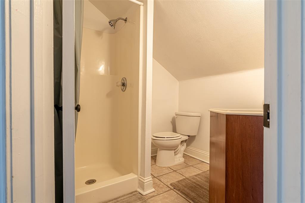 Fort Worth, Texas 76107, United States, 3 Bedrooms Bedrooms, ,3 BathroomsBathrooms,Residential,Pending,246752