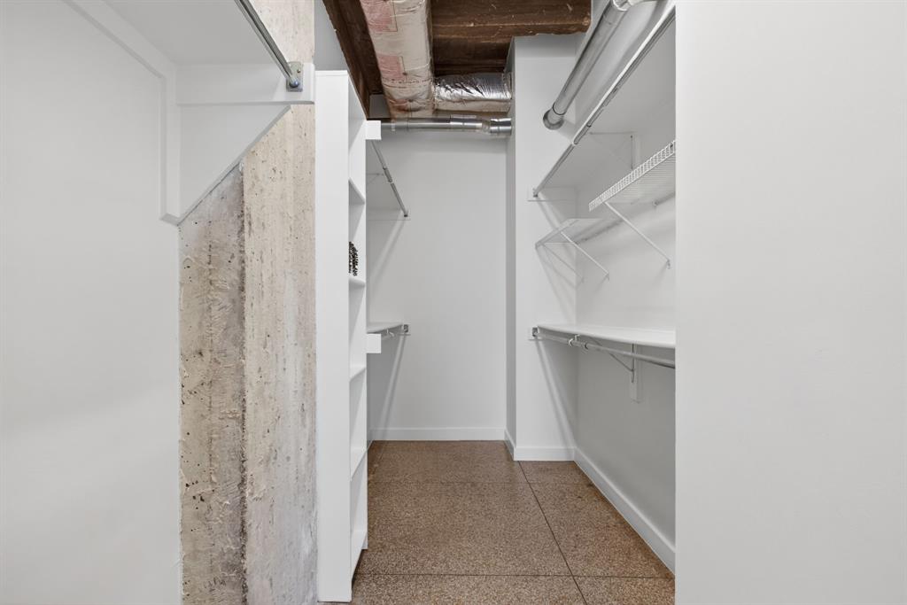 Texas & Pacific Lofts Condo - Residential