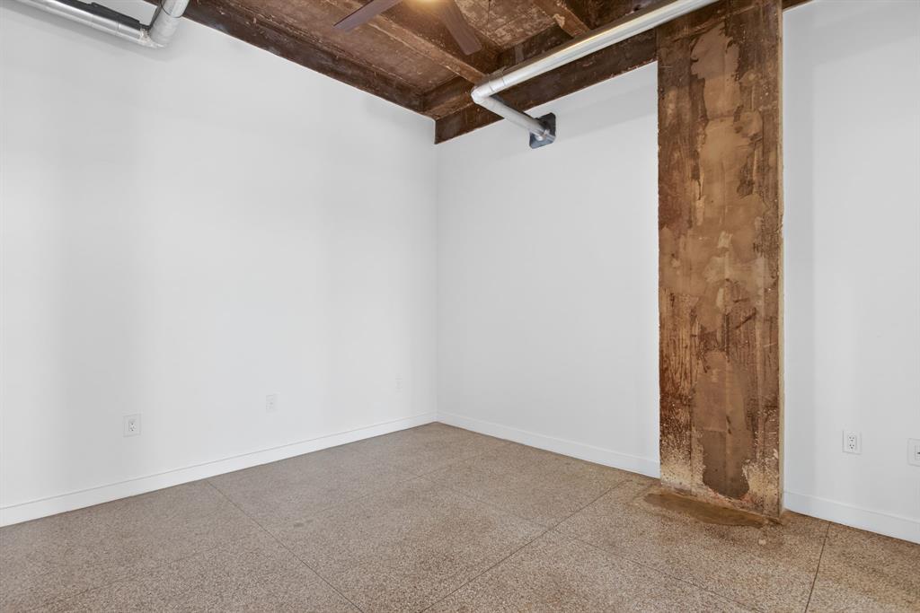 Texas & Pacific Lofts Condo - Residential