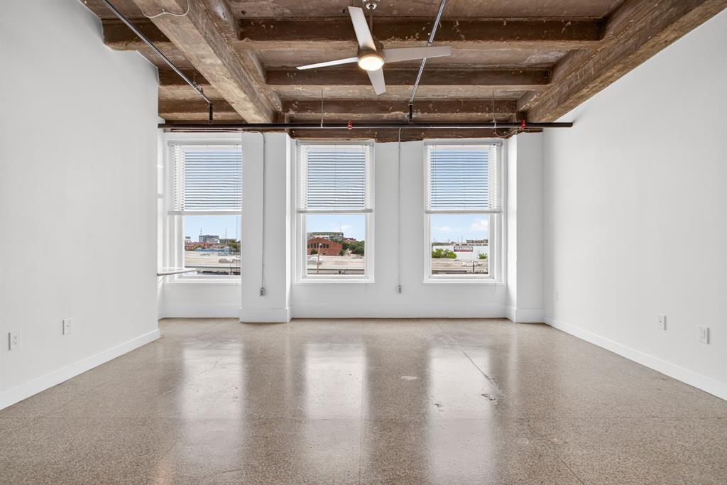 Texas & Pacific Lofts Condo - Residential
