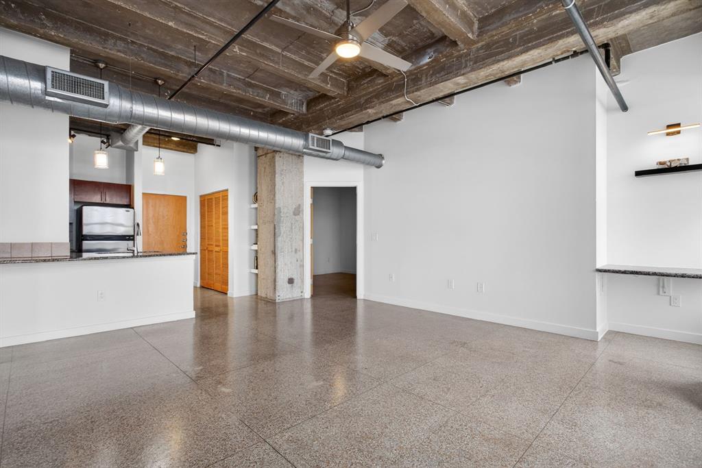 Texas & Pacific Lofts Condo - Residential