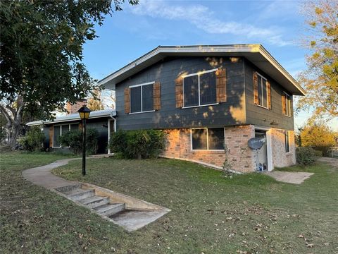 A home in Hico