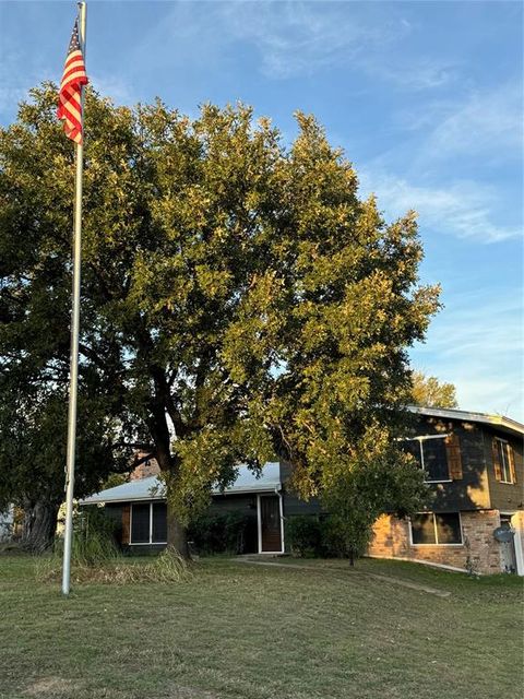 A home in Hico