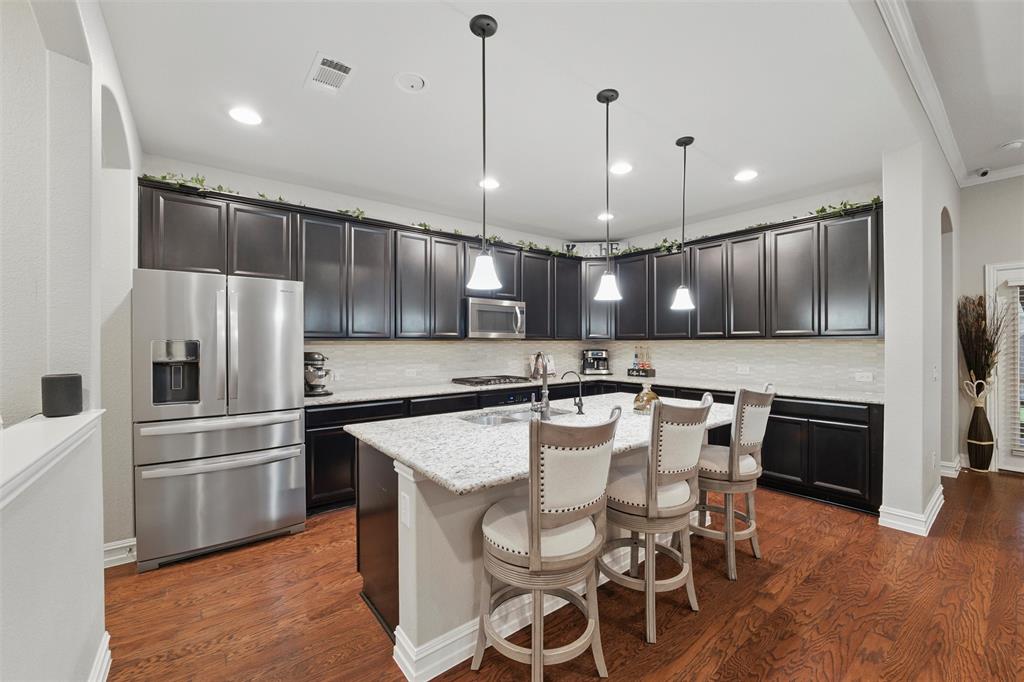 6505 Roaring Creek