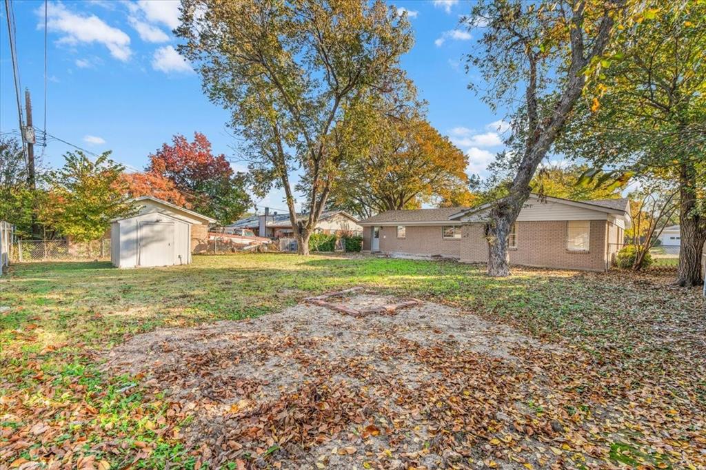 Benbrook Lakeside Add - Residential