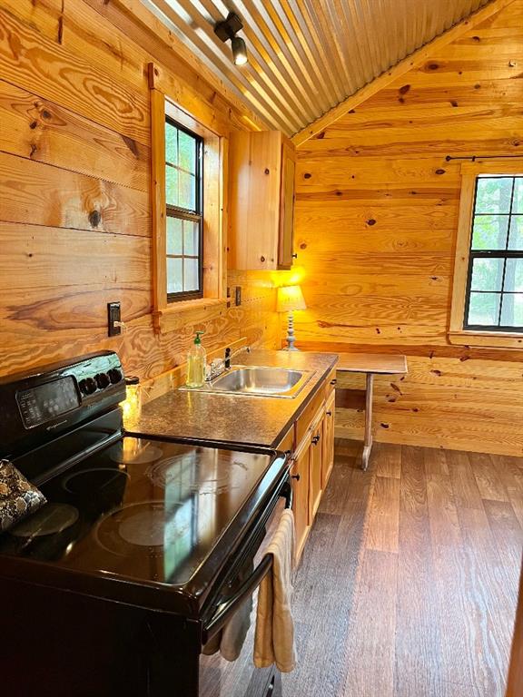 Western Lake Estates - Residential