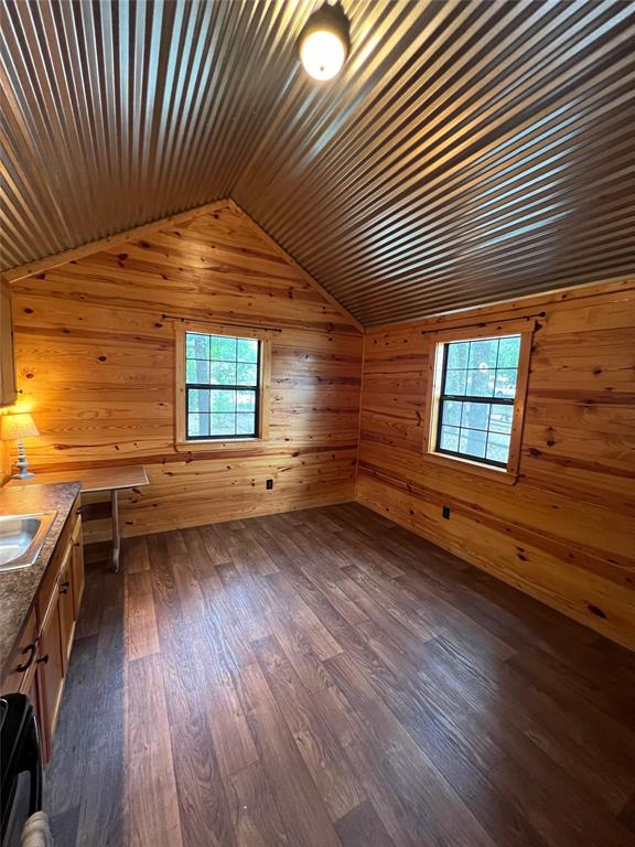 Western Lake Estates - Residential