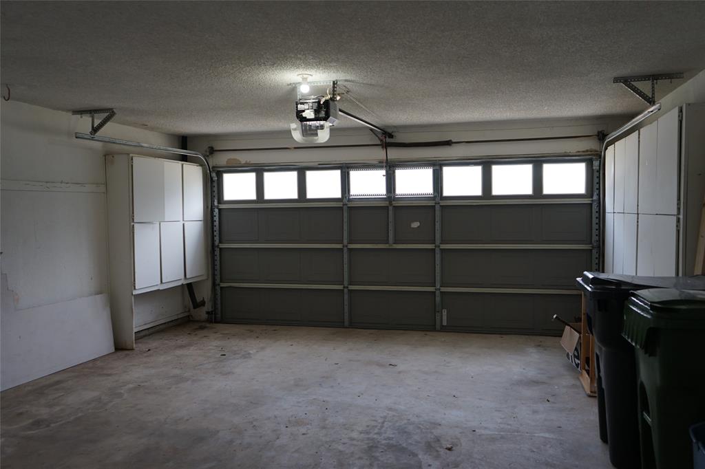 Overland Stage Estates - Residential Lease