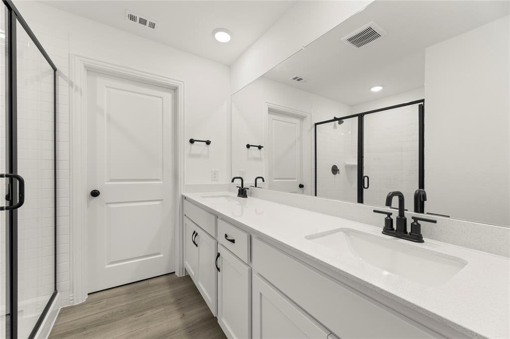 Devonshire - Residential