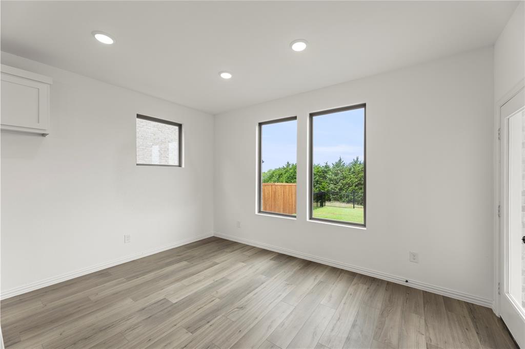 Devonshire - Residential