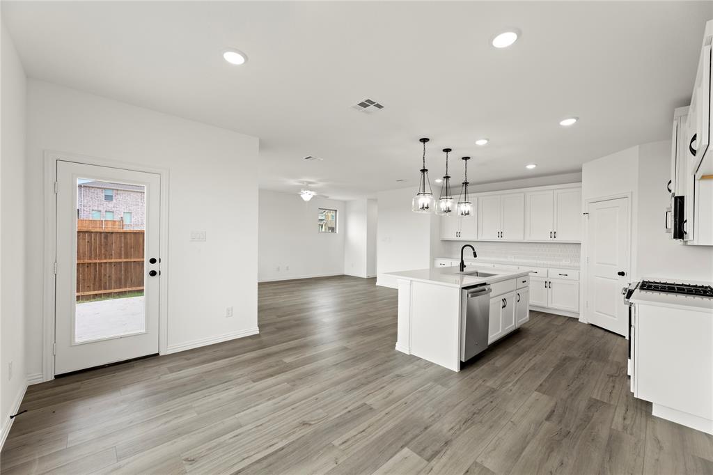 Devonshire - Residential