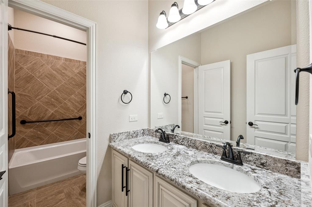 Forney, Texas 75126, United States, 3 Bedrooms Bedrooms, ,2 BathroomsBathrooms,Residential,Pending,187708