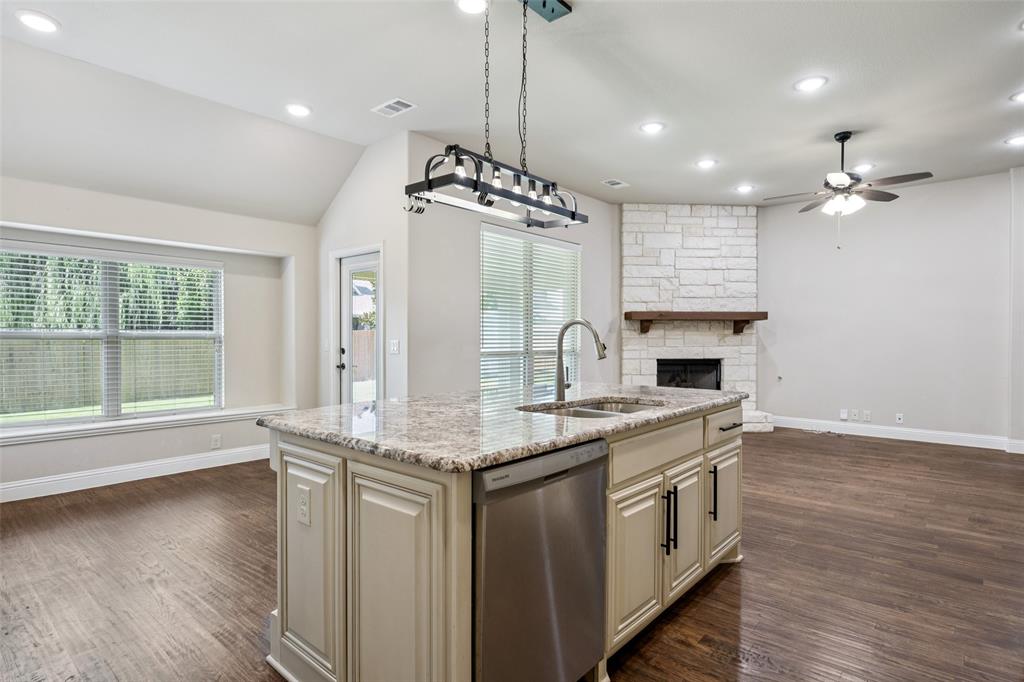 Forney, Texas 75126, United States, 3 Bedrooms Bedrooms, ,2 BathroomsBathrooms,Residential,Pending,187708