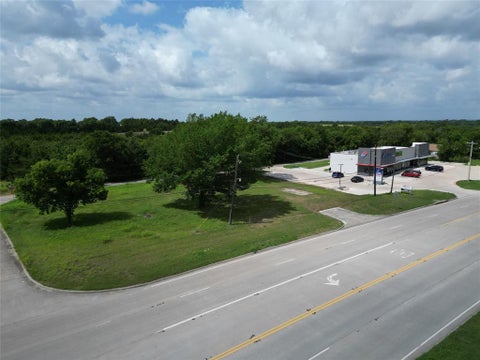 Photo of 435 E Audie Murphy Parkway, Farmersville, TX 75442 (MLS # 21312023)