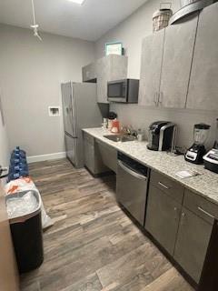 105 N Lakeview Drive