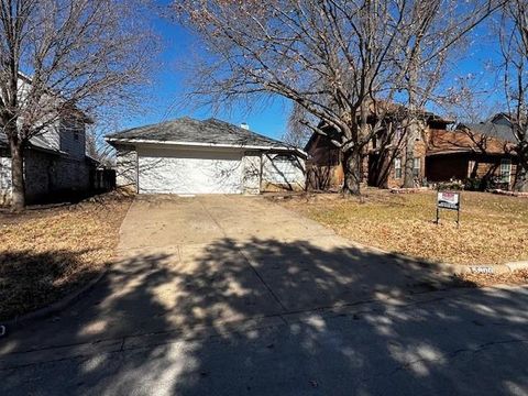 5900 Stone Meadow Lane Fort Worth TX 76179