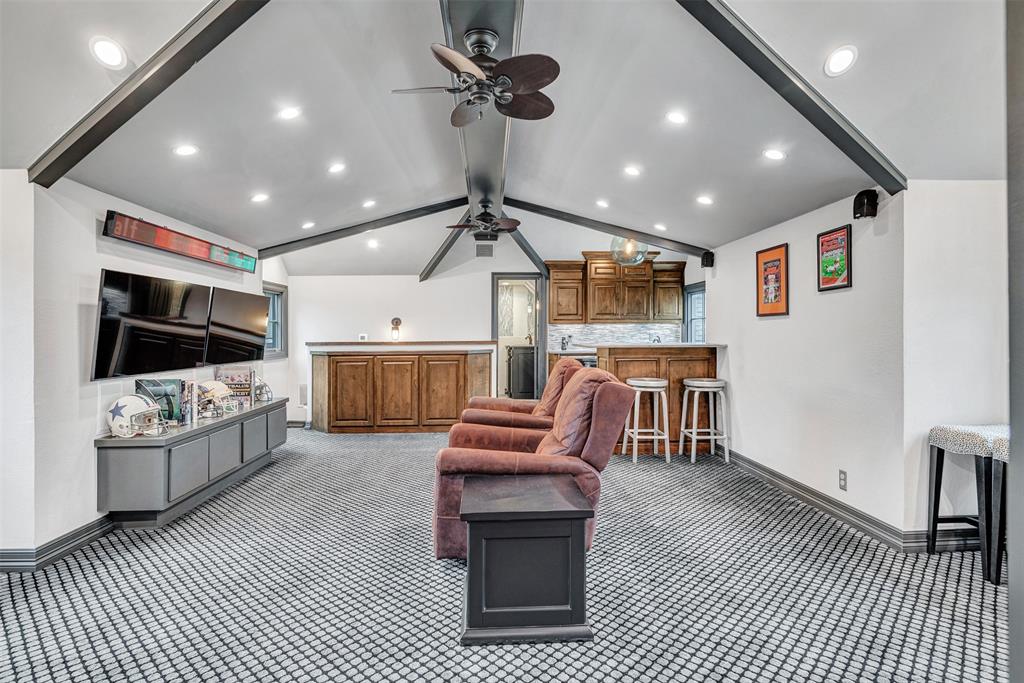 Willow Bend Lakes Ph Four - Residential