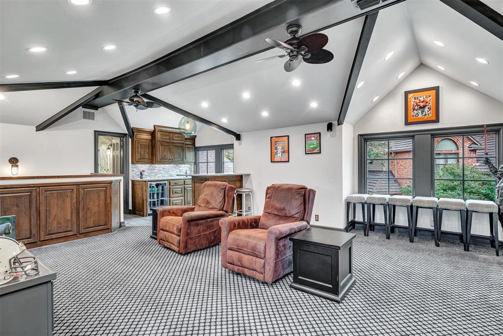 Willow Bend Lakes Ph Four - Residential